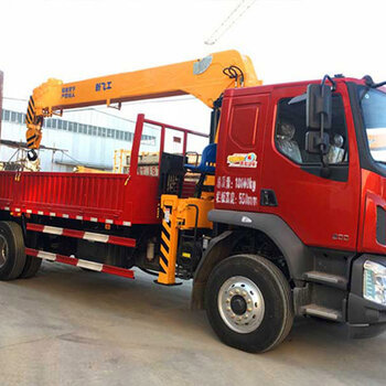 8噸國六單橋隨車吊產品推薦與3.2噸國六柳汽隨車吊廠家平板車解析